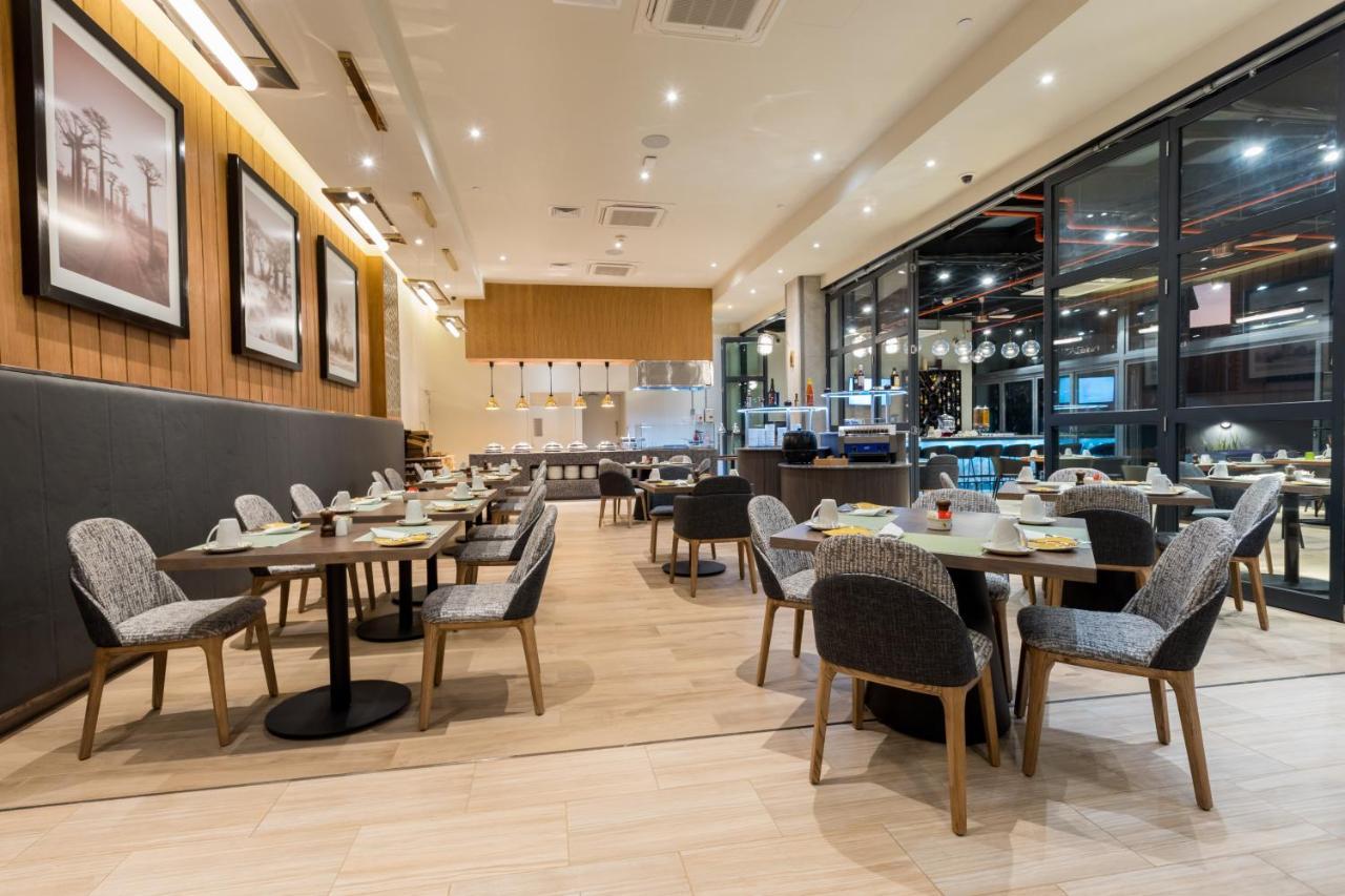 Somerset Westview ไนโรบี ภายนอก รูปภาพ